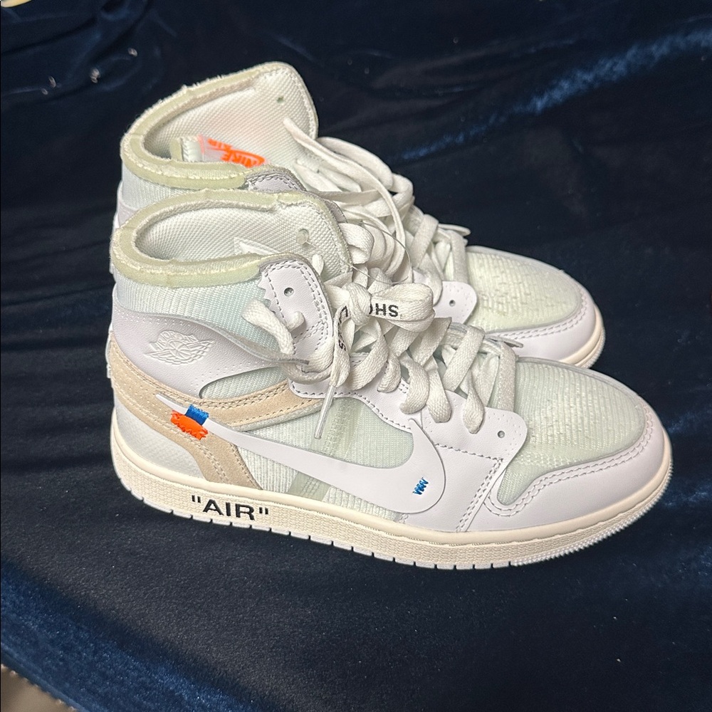 Air Jordan 1 Retro High OG Off White Size 6y New With No Box